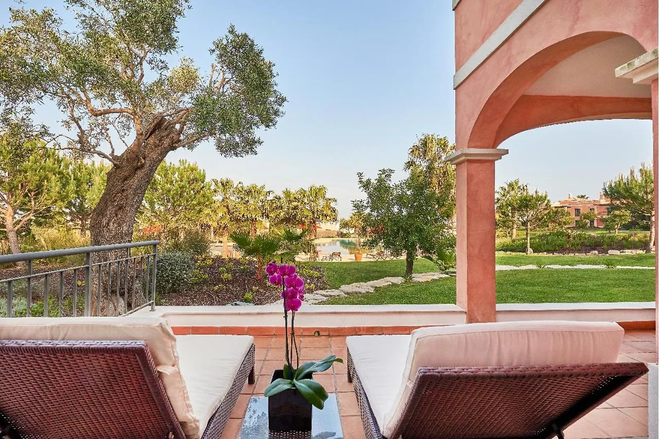 Resort Cascade Wellness & Lifestyle Apartments