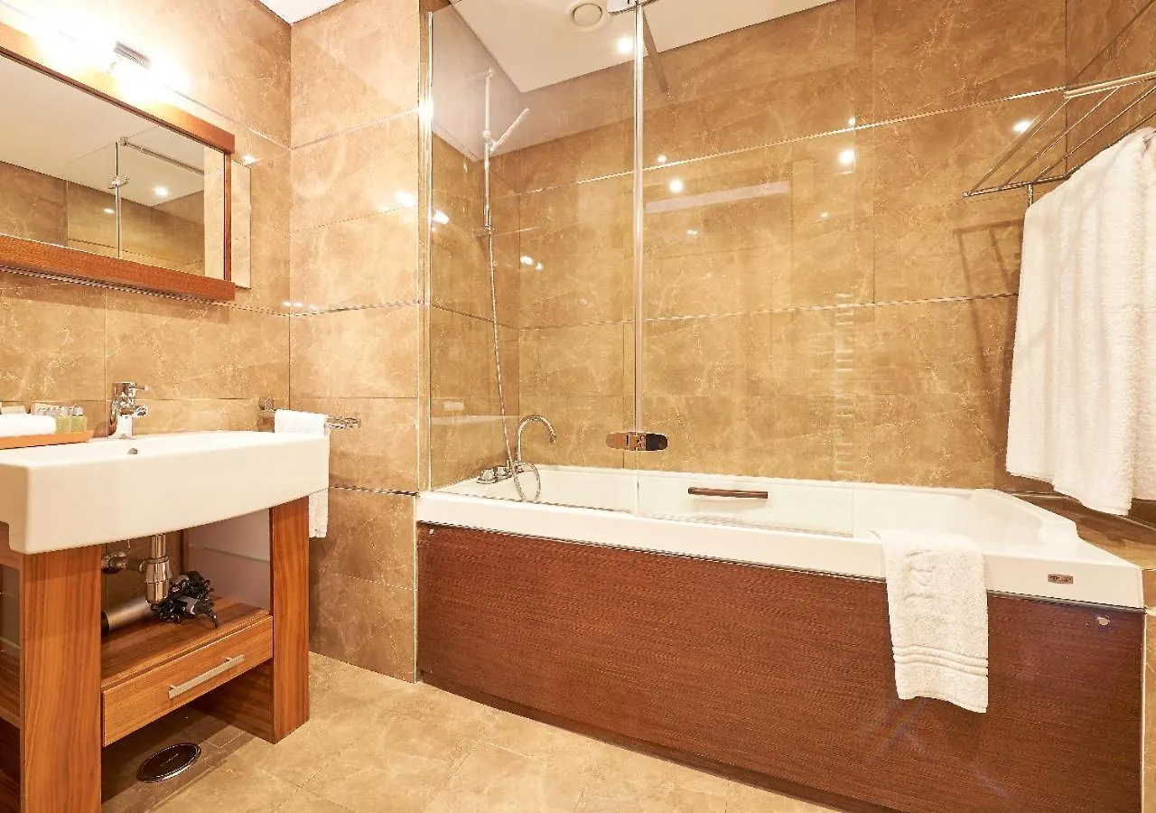 Resort Cascade Wellness & Lifestyle Apartments
